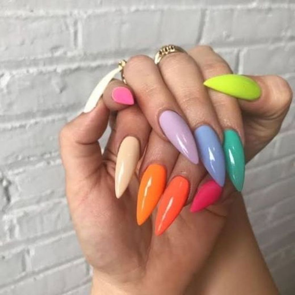 Moda Nail