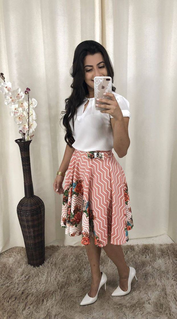 Moda Conjunto lindo de camisa e saia godê perfeito 😍💕