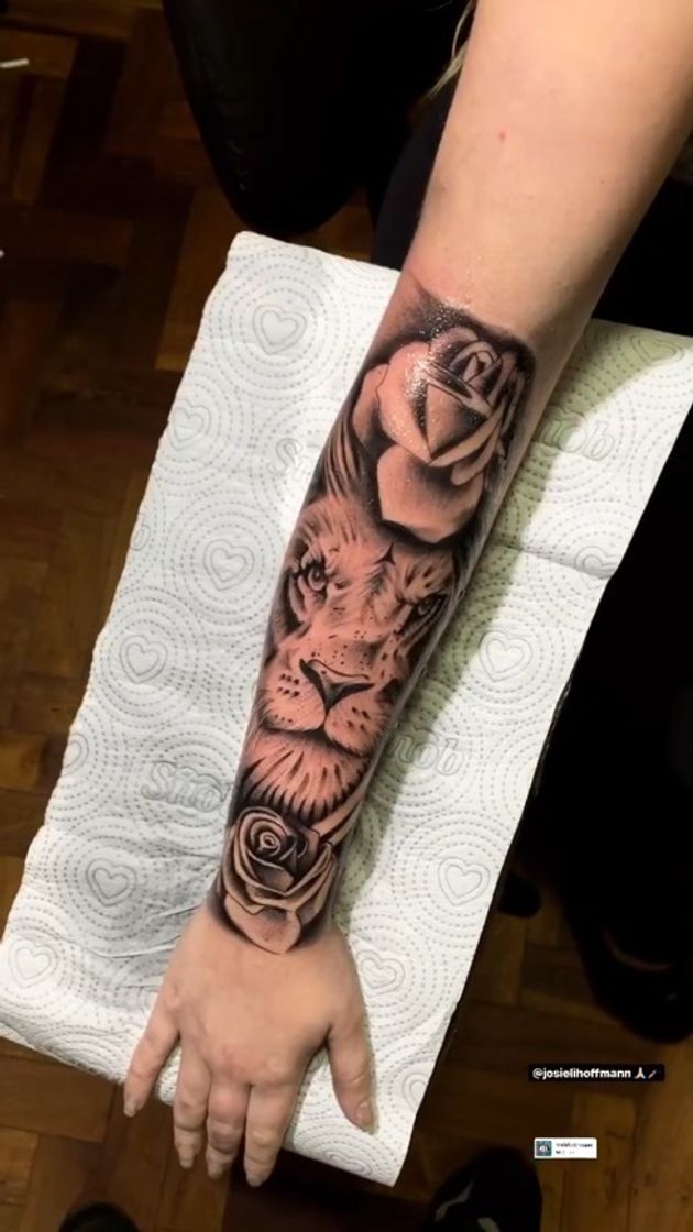 Moda Uma tatuagem bem delicada para vocês 😍