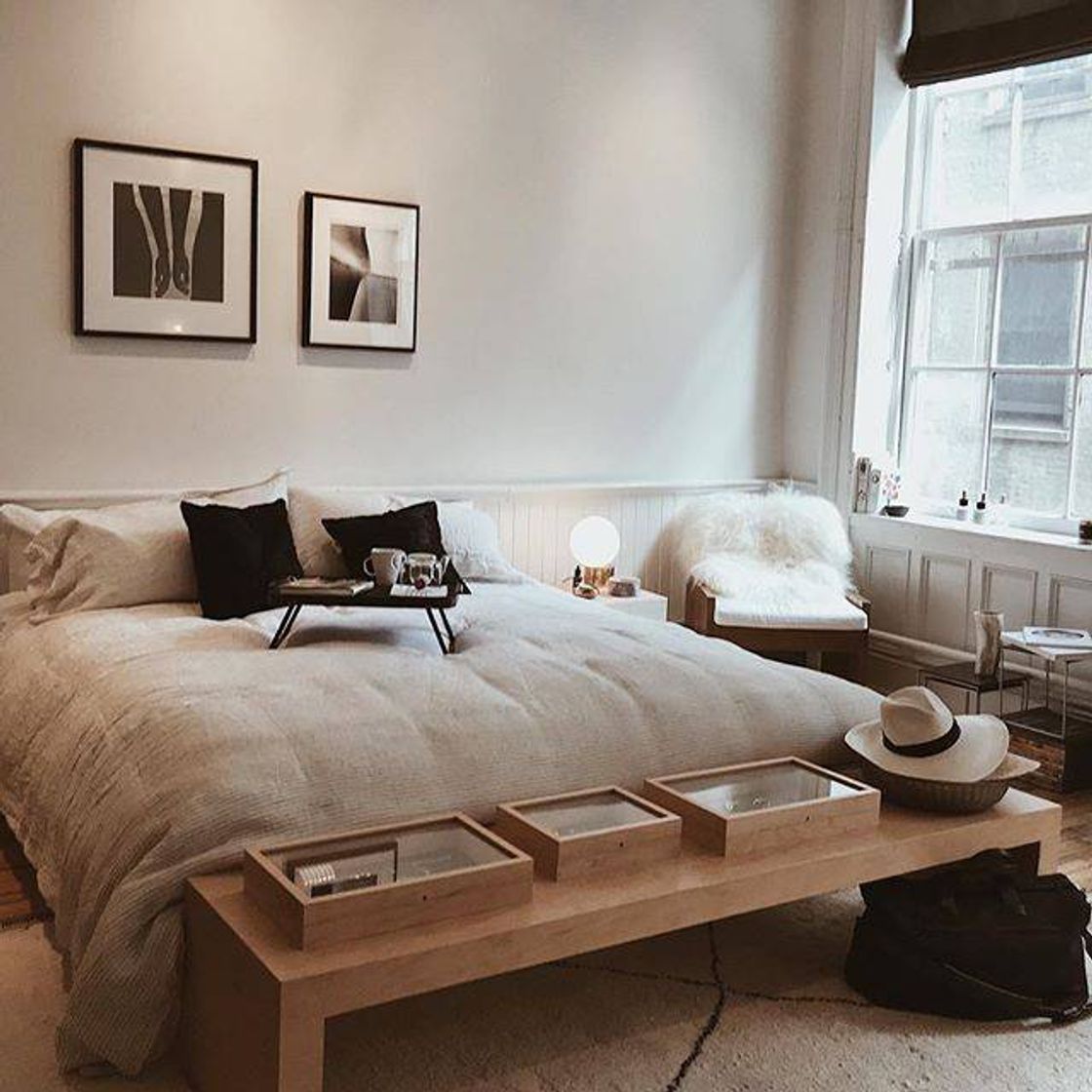 Quarto com cores neutras 