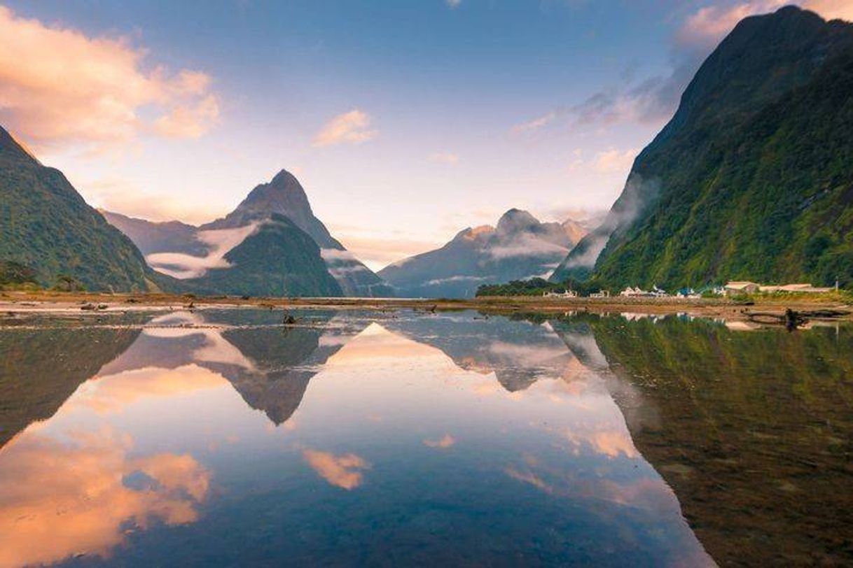 Fashion Milford Sound, Nova Zelandia