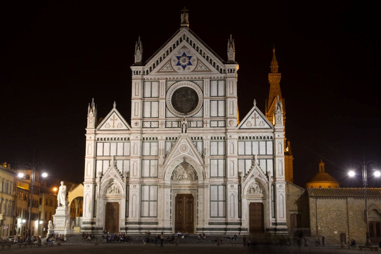 Place Basilica di Santa Croce di Firenze