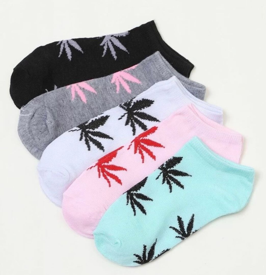 Moda 5pairs Maple Leaf Pattern Socks | SHEIN USA