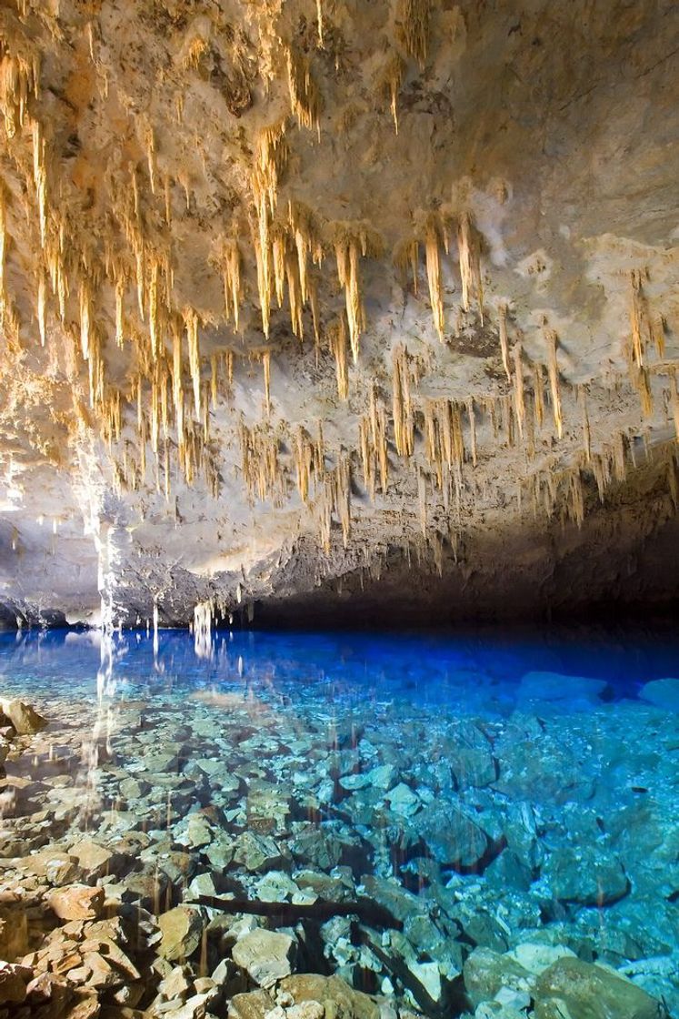 Place Gruta do Lago Azul