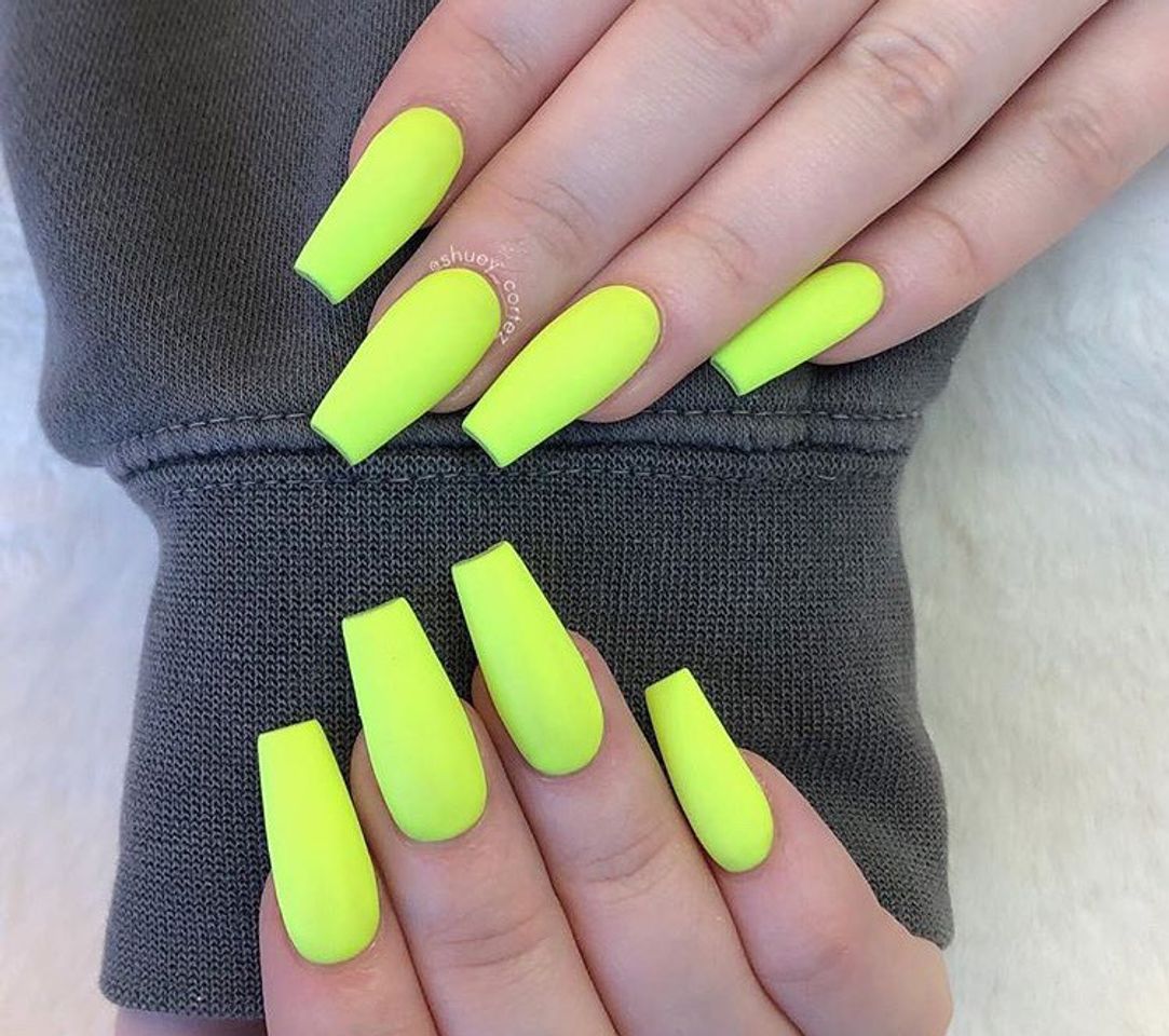 Social Neon nails