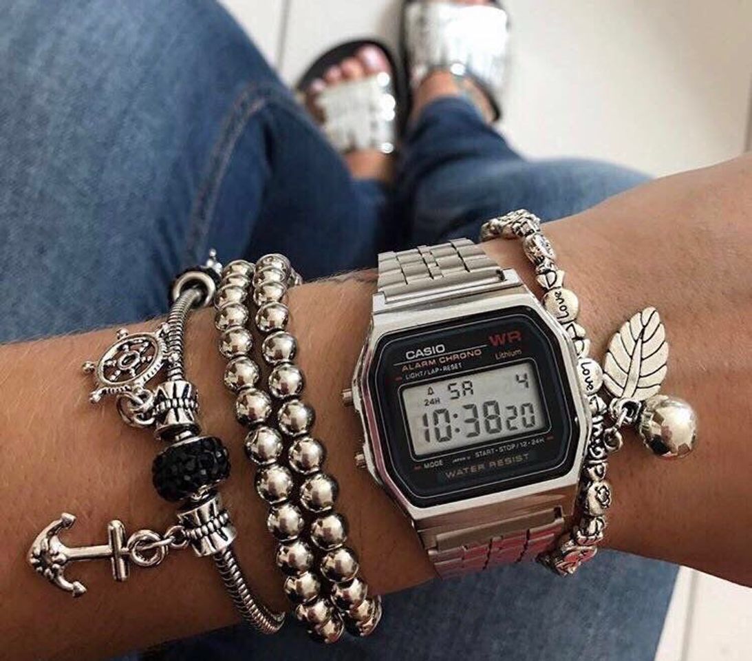 Moda Relógio Casio com pulseiras ✨