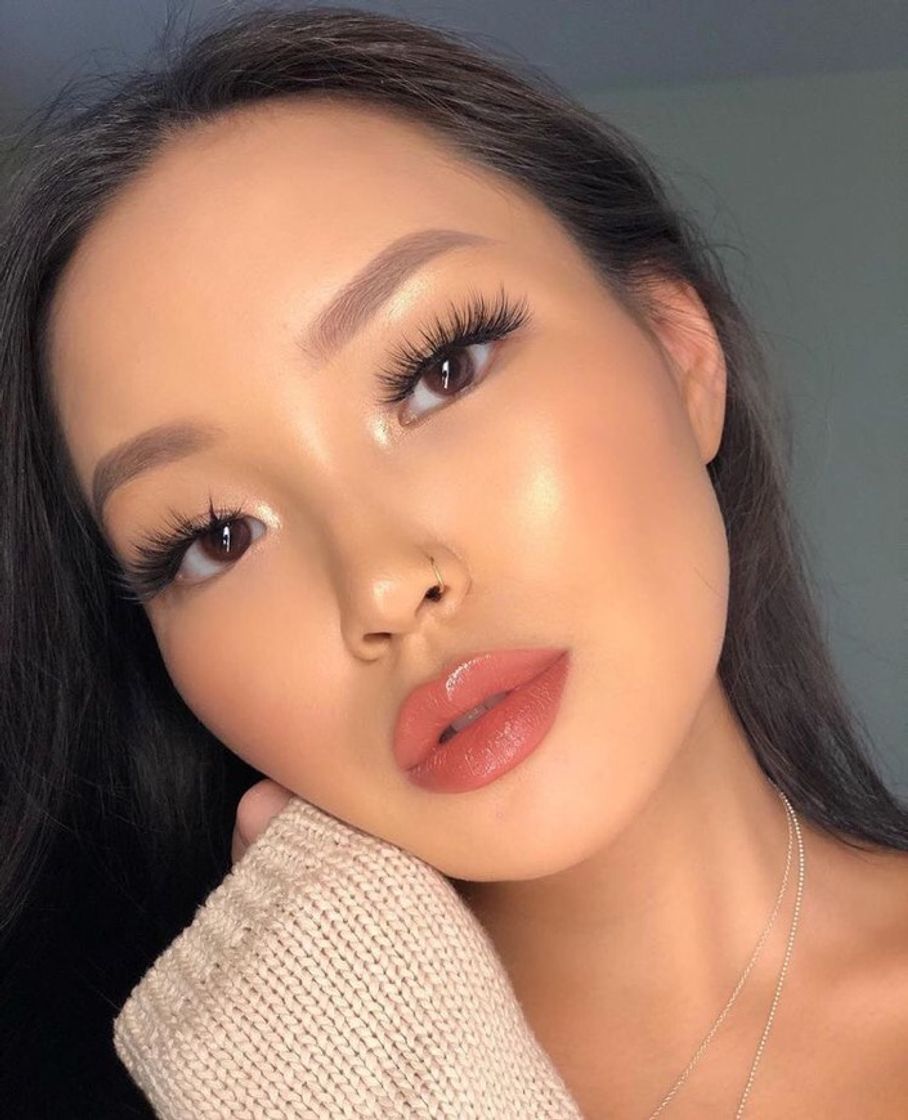 Fashion Asian Beauty 