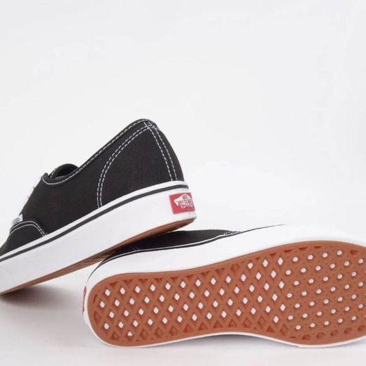 Tênis Vans Comfycush Authentic Classic Black True White 