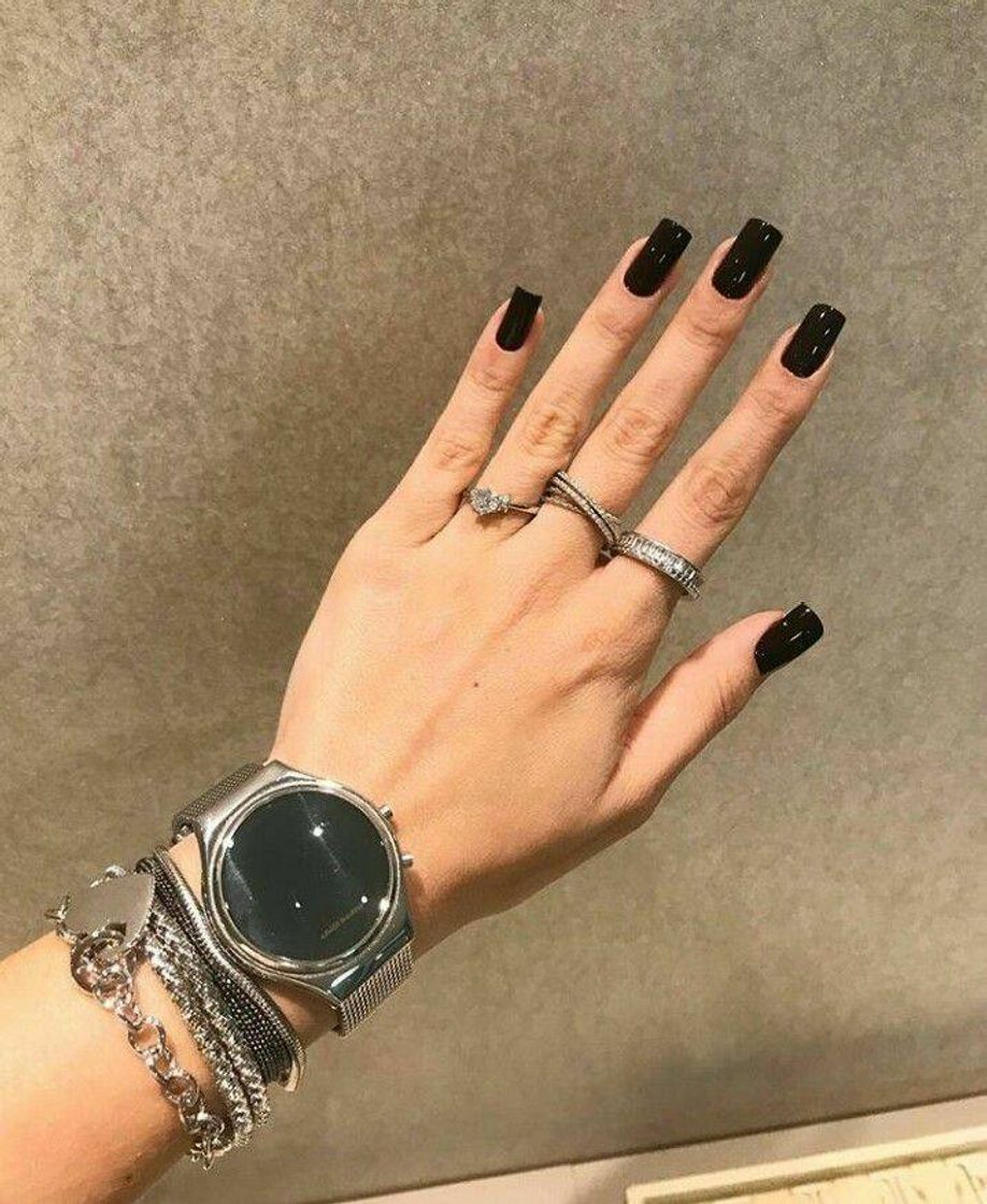 Fashion Unhas pretas simples