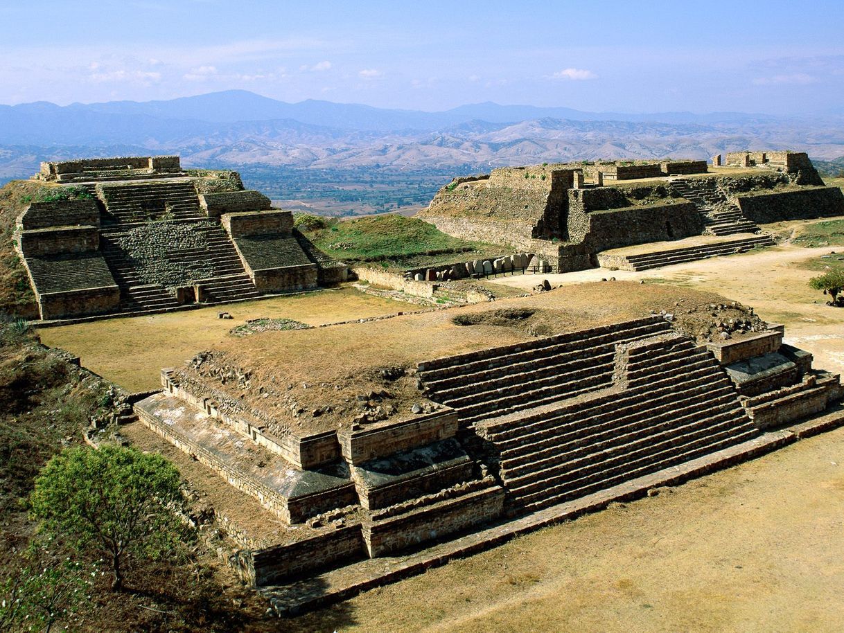 Place Monte Albán