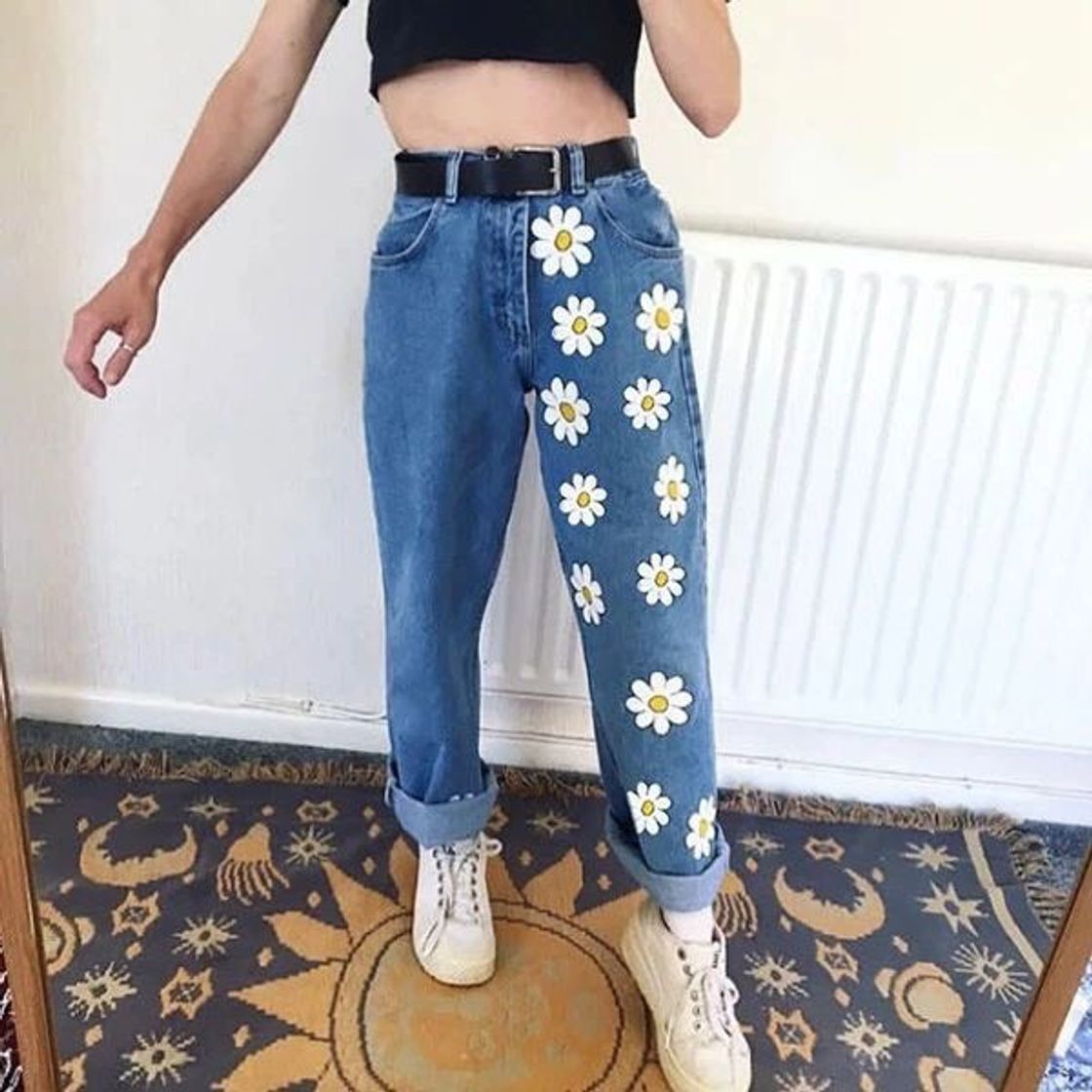 Products Daisy Mom Jeans – Boogzel Apparel