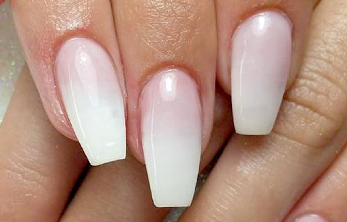 Moda Aprenda fazer Unhas em Gel passa a passo

