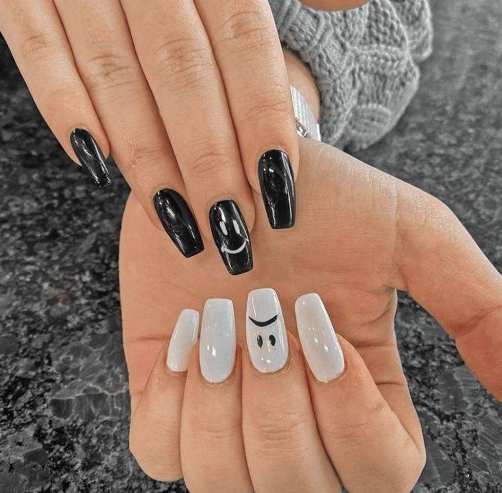 Moda unhas margarida