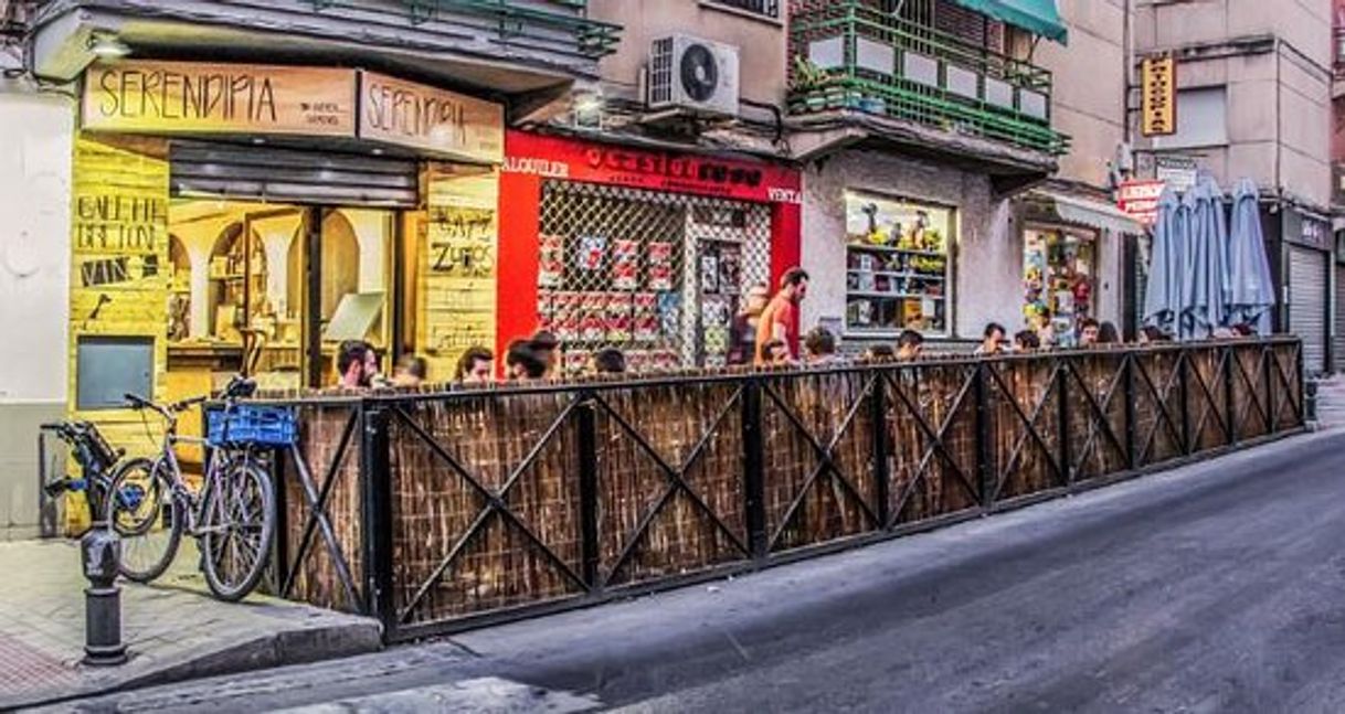 Cafeteria Restaurante SERENDIPIA