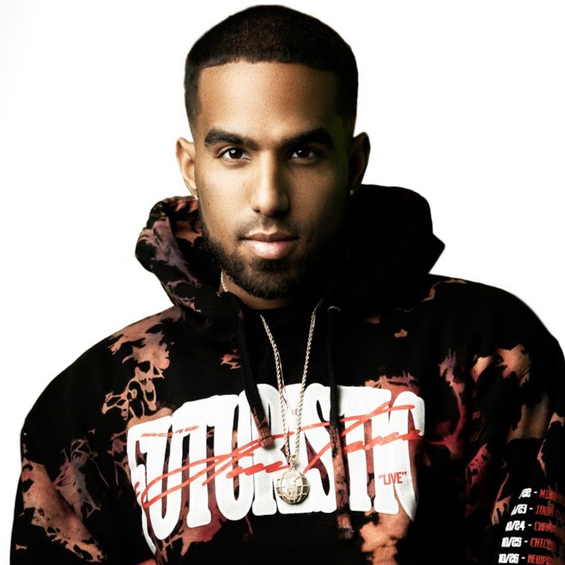 Moda onlyfuturistic - YouTube