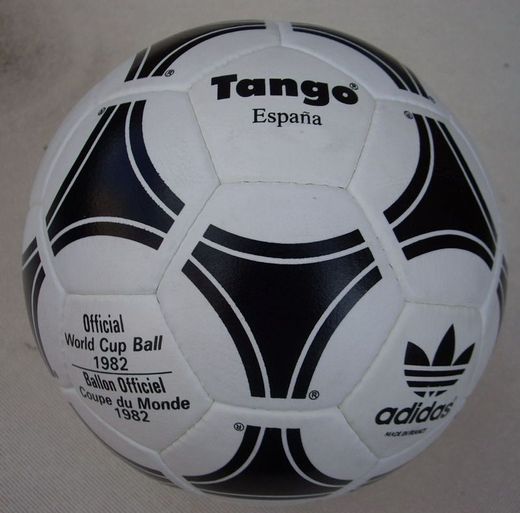 Balón de fútbol mundial 1982