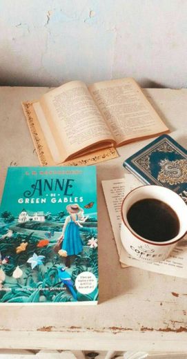 Livro - Anne de Green glabes