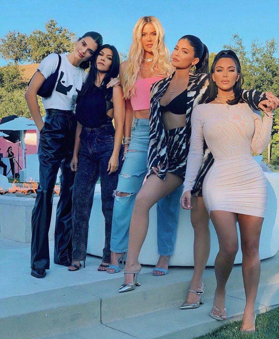 Moda 🥥KARDASHIANS JENNER🥥