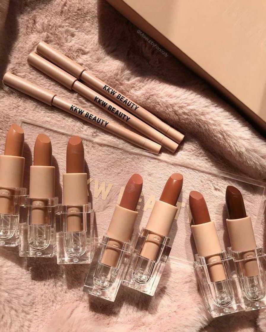 Moda KKW Beauty