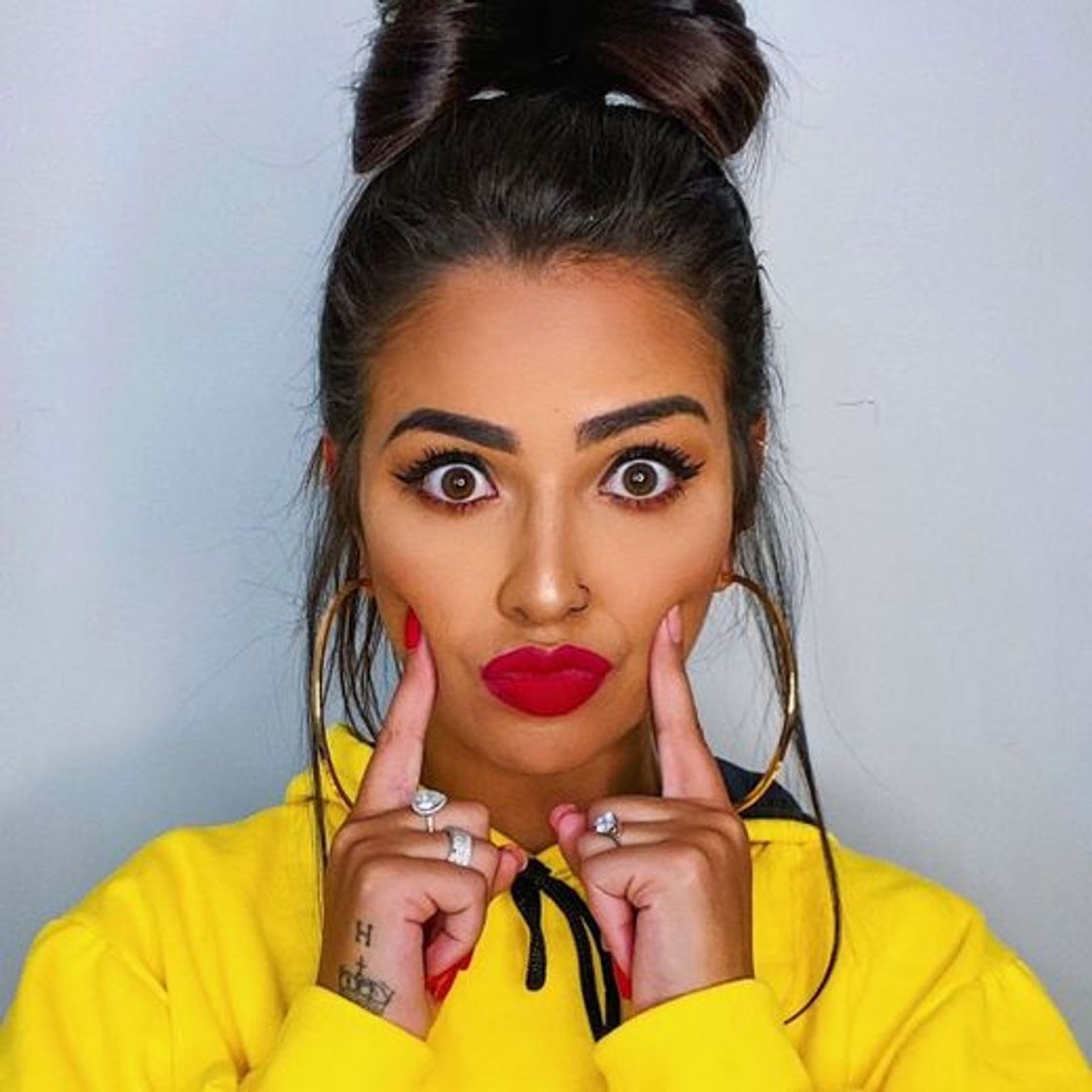 Social Canal da By Pamella