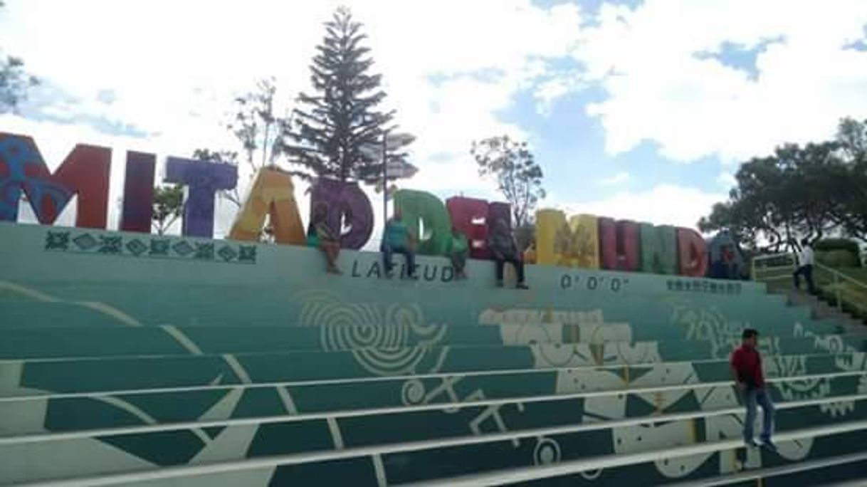 Place Mitad del Mundo