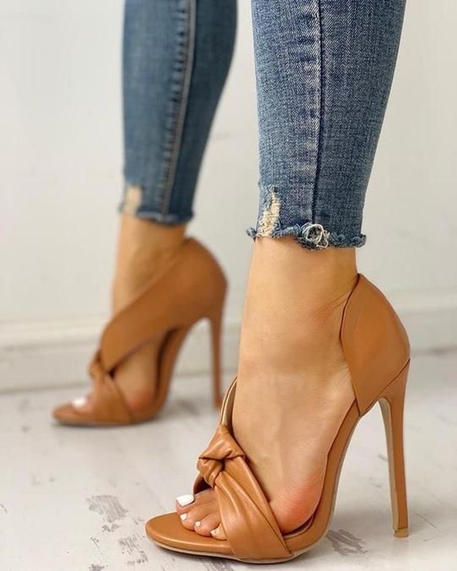 Social Shoes