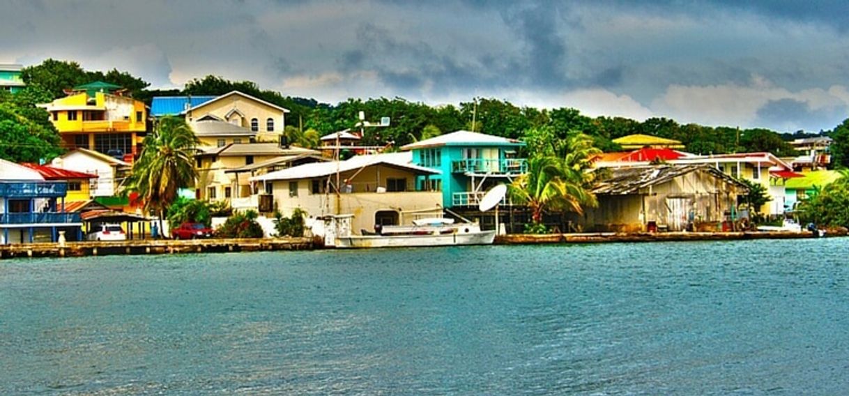 Place Roatan Island Residential