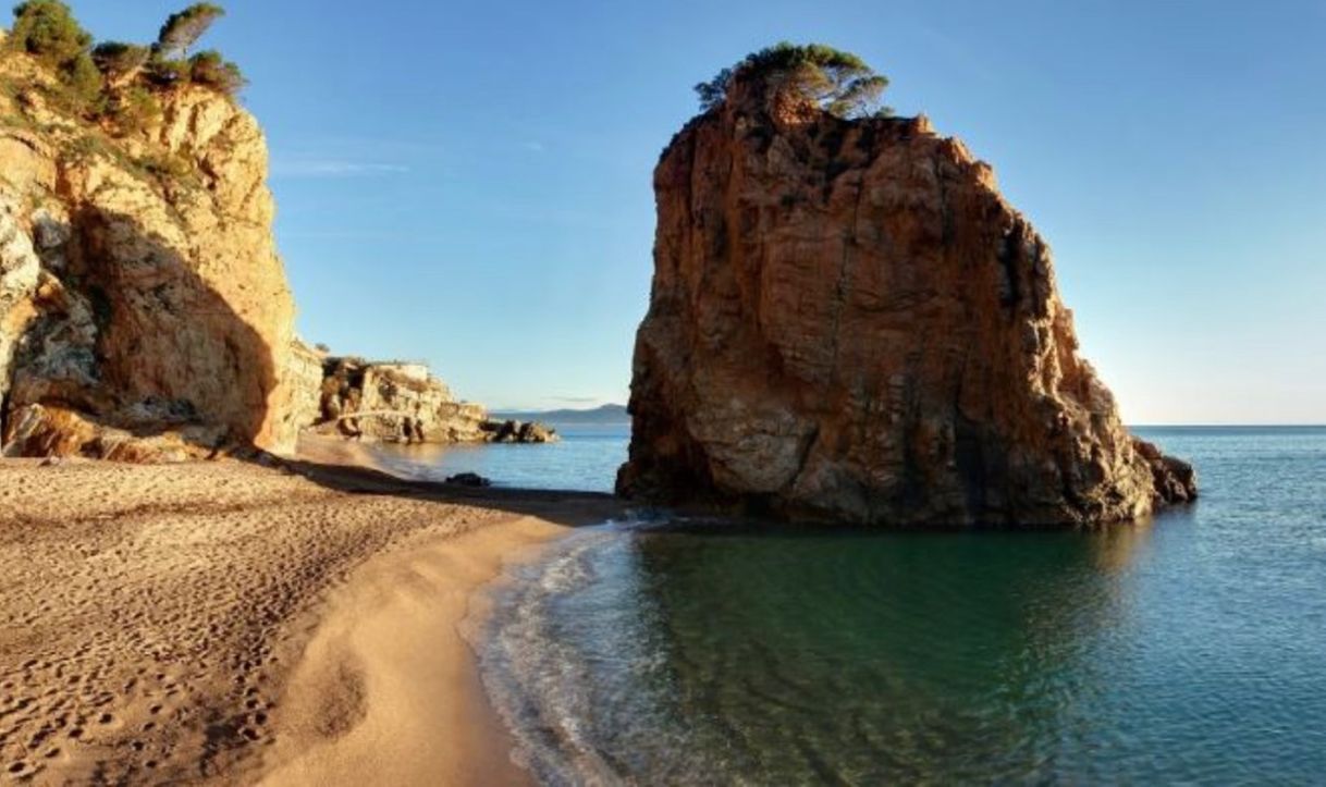 Fashion  Cala ILLA ROJA ( BEGUR)  (NUDISTA) 