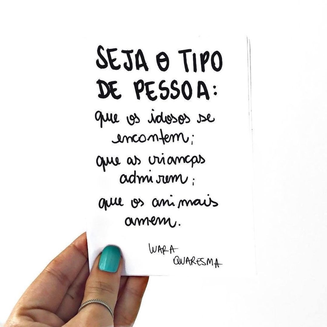 Social 𝐹𝑟𝑎𝑠𝑒𝑠 𝑚𝑜𝑡𝑖𝑣𝑎𝑐𝑖𝑜𝑛𝑎𝑖𝑠 