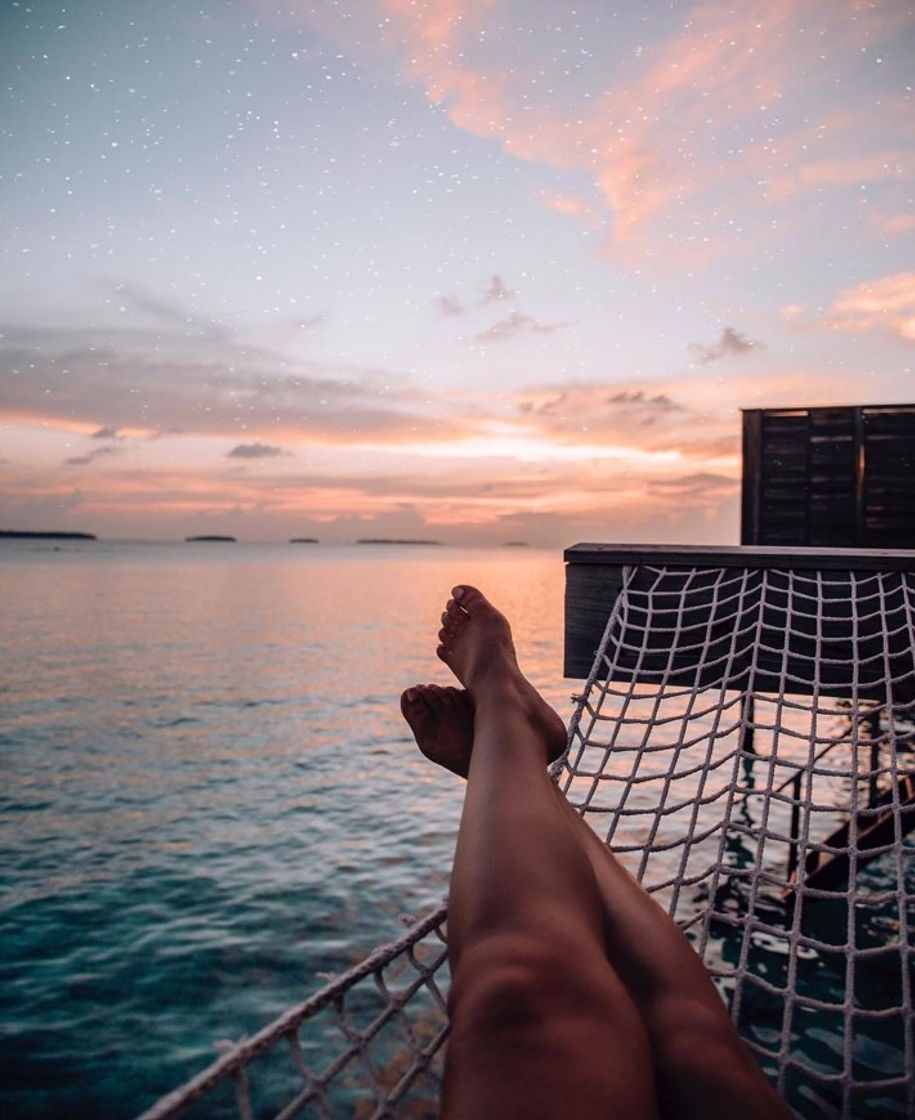 Social 𝑆𝑢𝑚𝑚𝑒𝑟 