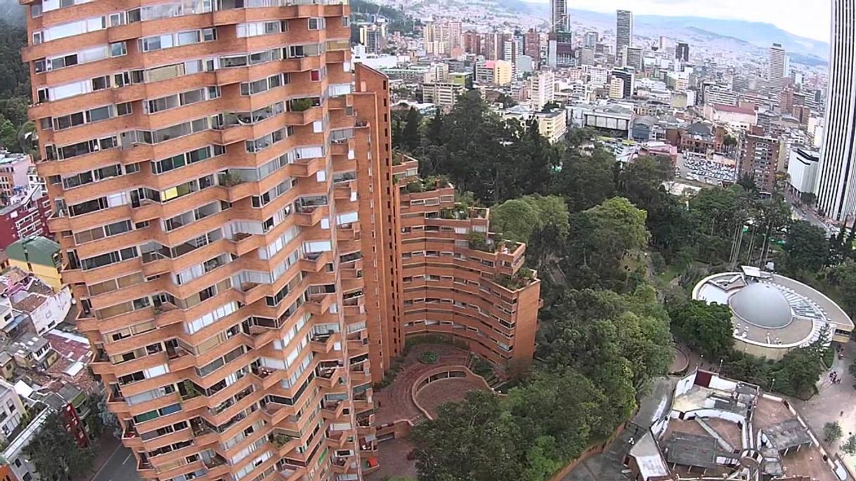 Lugar Torres del Parque