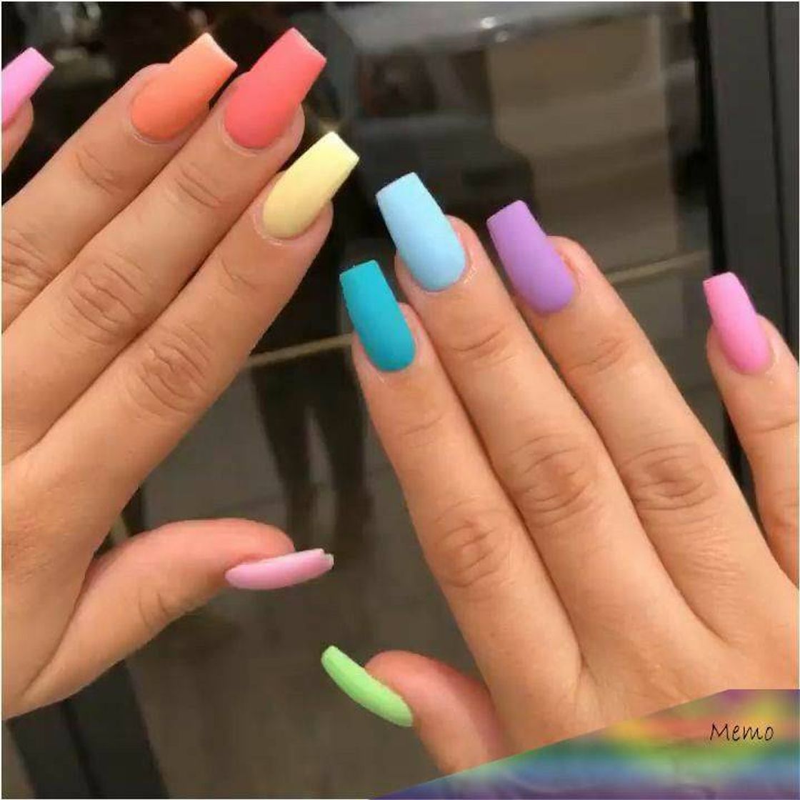 Moda Uma bem colorida💅