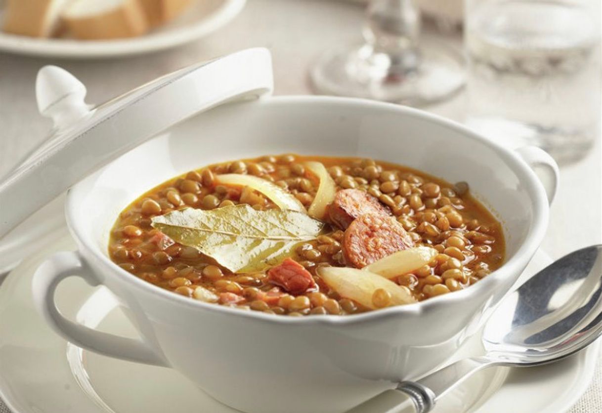 Social Lentejas castellanas con jamón y chorizo 