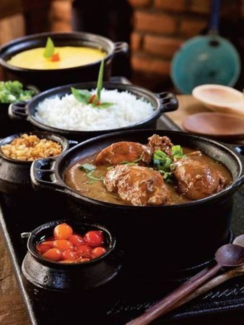 Social Frango ao molho pardo 