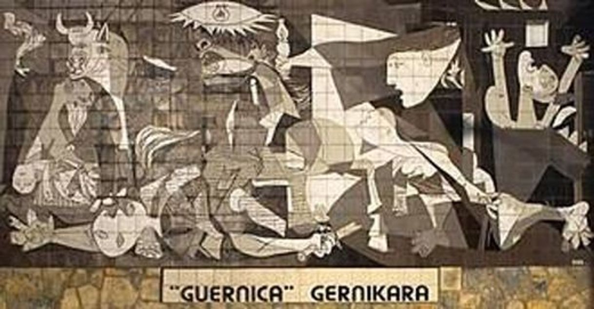 Fashion Guernica, Pablo Picasso