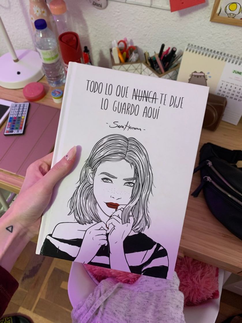 Libro Todo lo que nunca te dije lo guardo aquí (Ilustración)