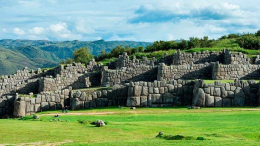 Sacsayhuamán