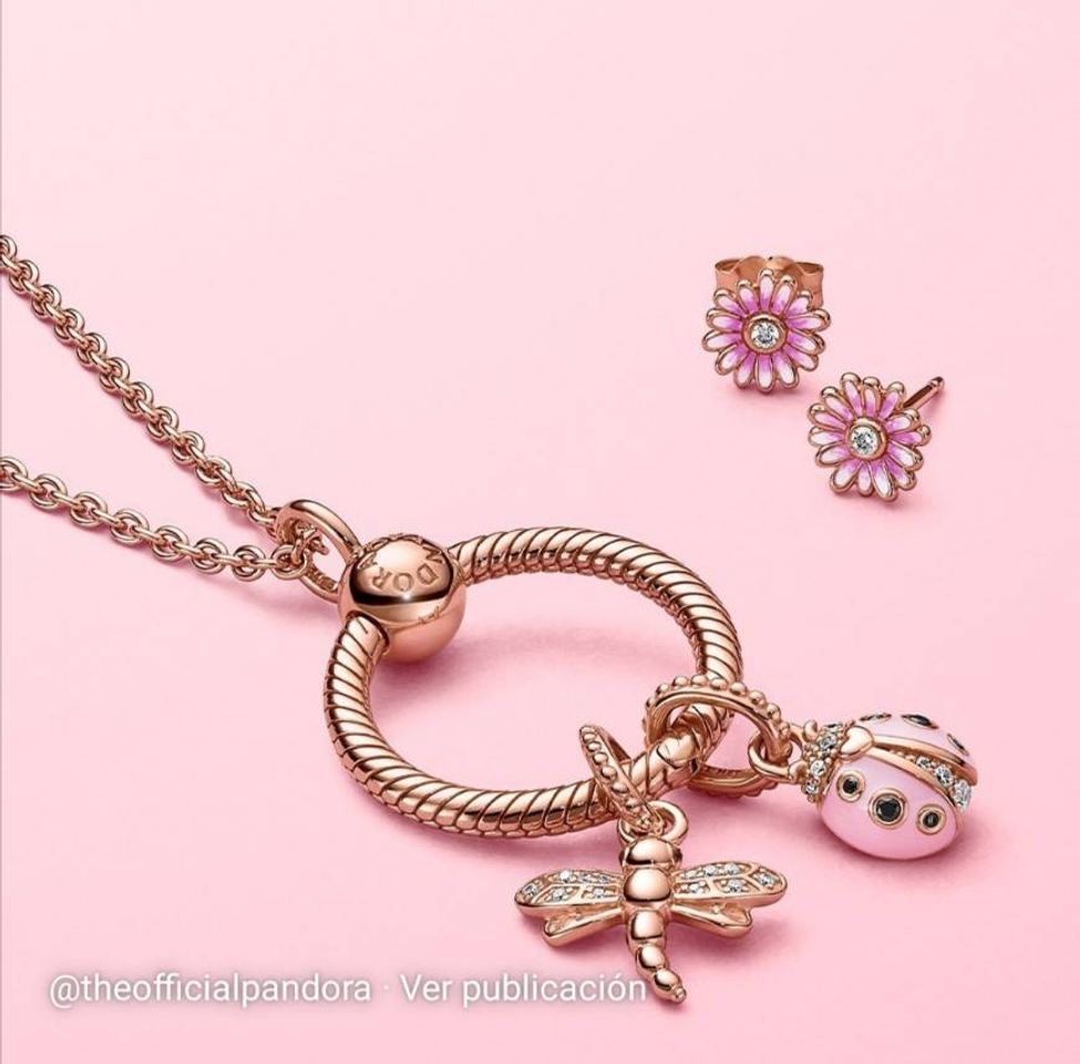 Moda Pink Ladybird Pendant | Pandora SG