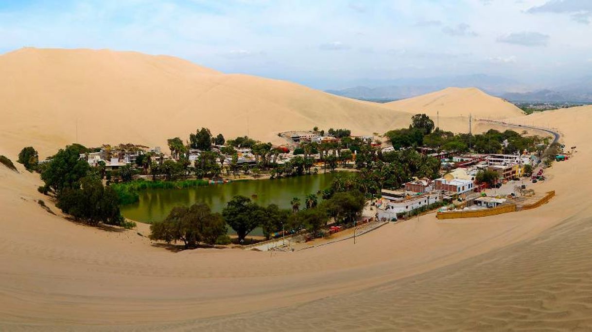 Place Huacachina