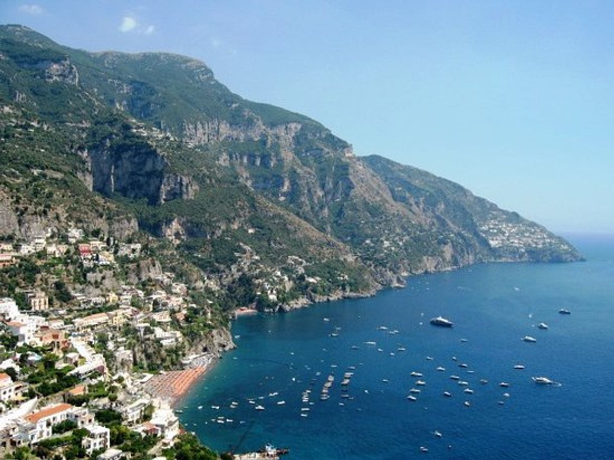 Place Amalfi