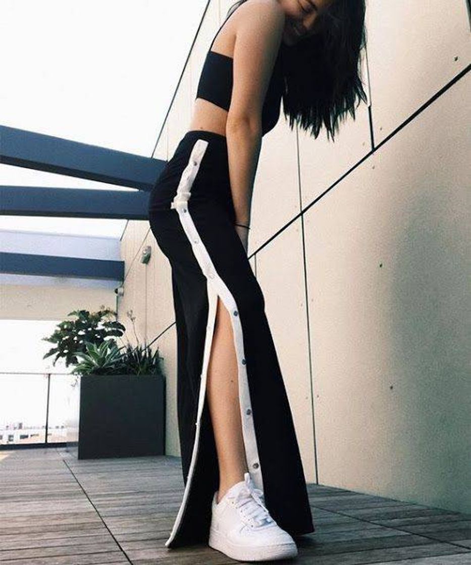 Moda Um calça com estilo mais diferente mais muito lindo 