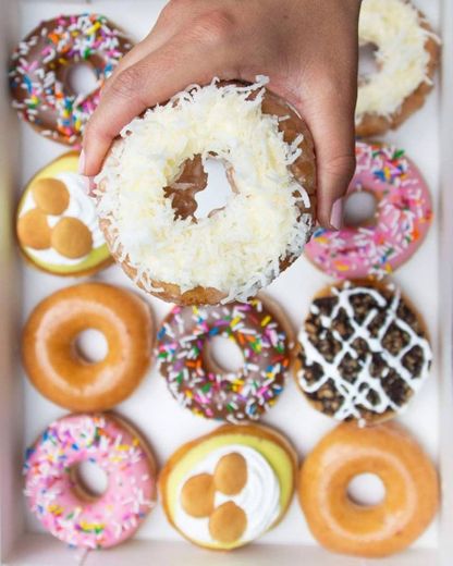 Doughnuts | Types of Doughnuts - Krispy Kreme