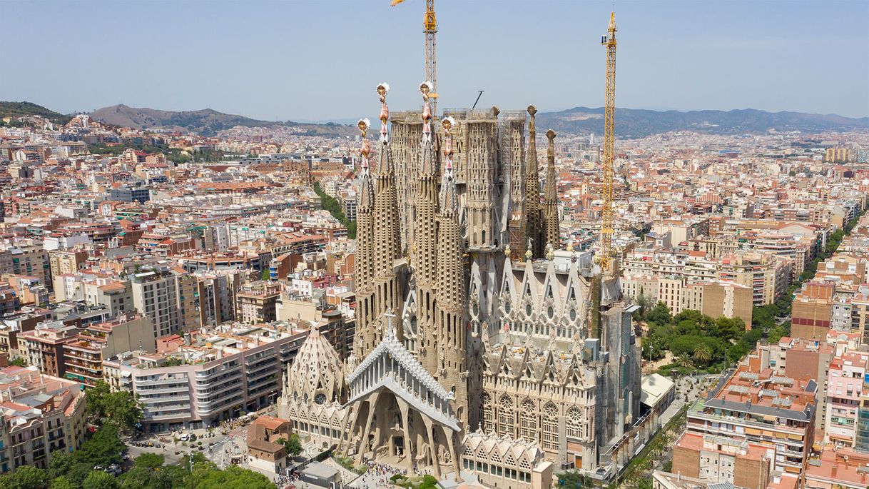 Lugar Basílica Sagrada Familia