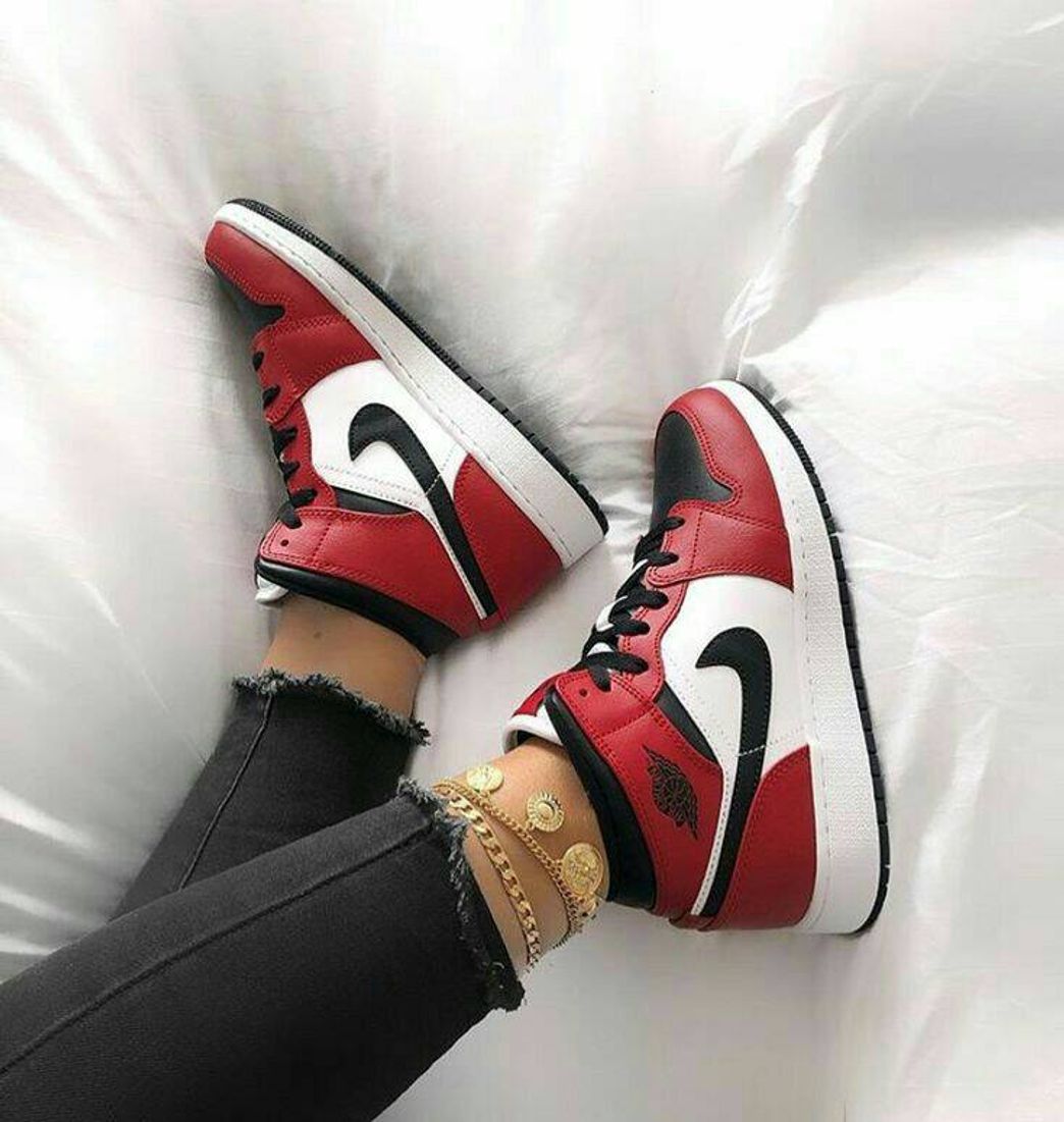 Product Jordan 1 mid sneakers unisex