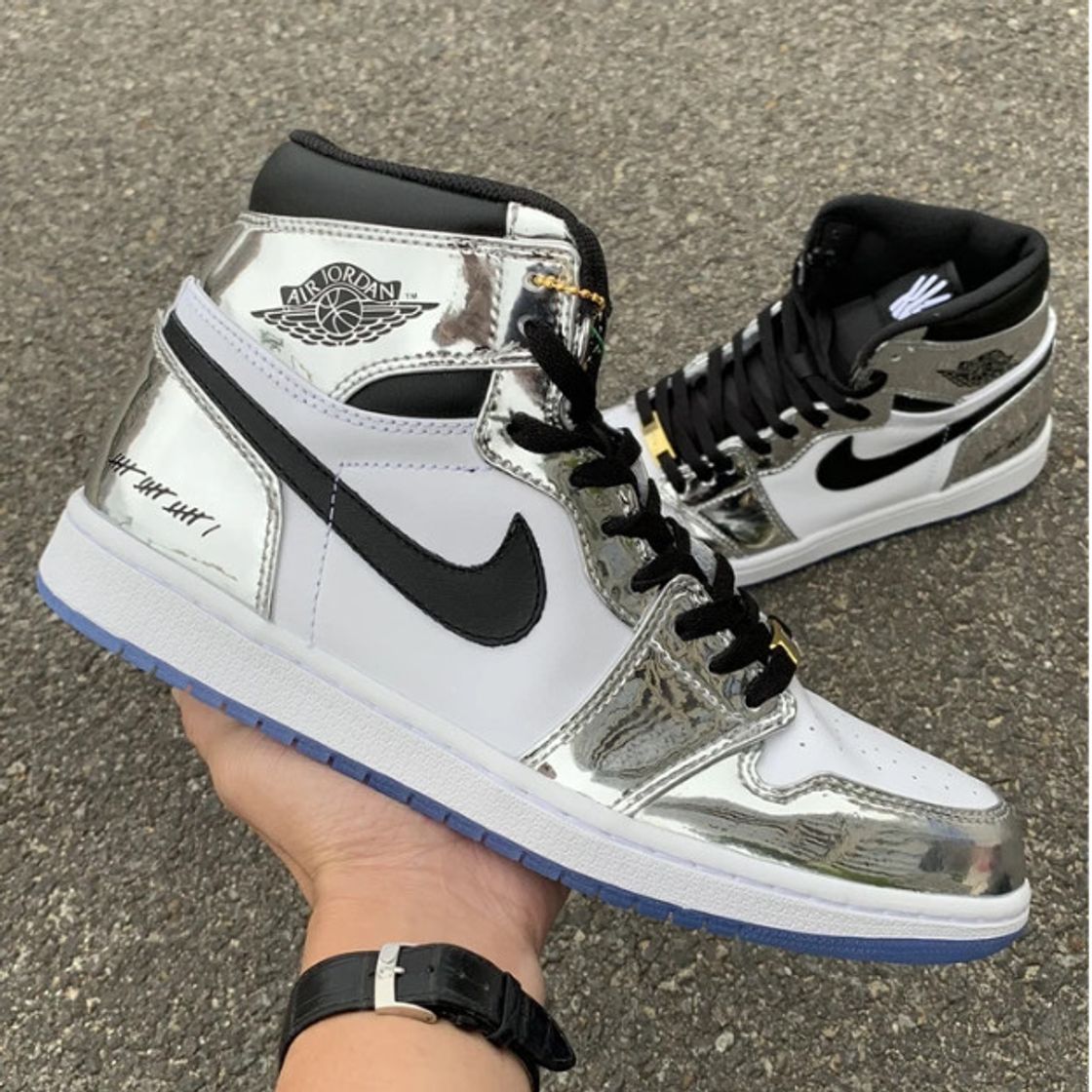 Moda AIR JORDAN 1 PASS THE TORCH