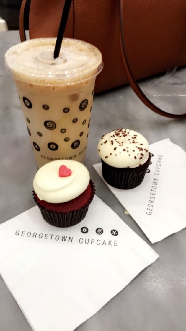 Place Georgetown Cupcake