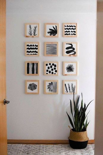 Ótima ideia de decoração para paredes lisas