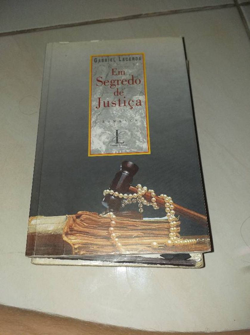 Libro Em segredo de justiça 