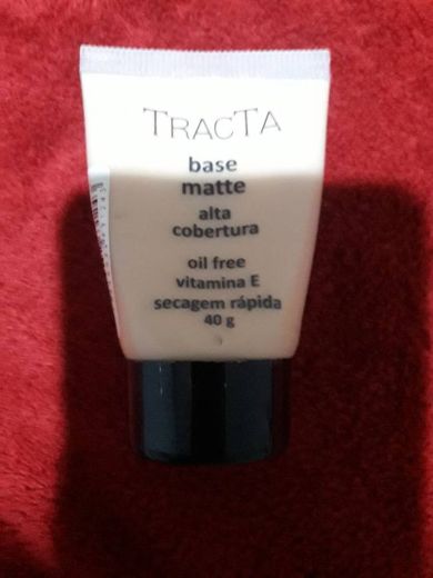 Base tracta 