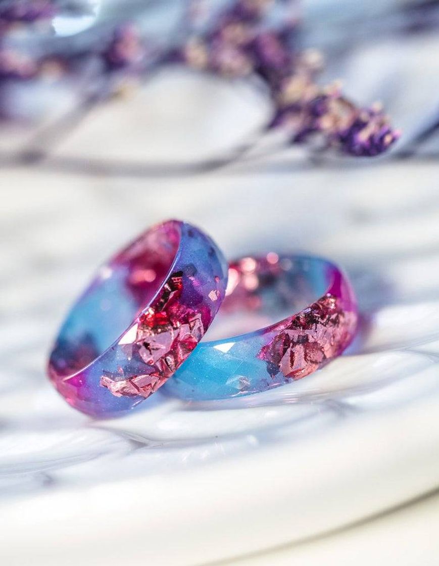 Fashion Resin ring blue and fuschia